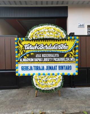 Papan Bunga Duka di Tanggungharjo